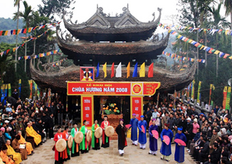 Hà Nội: Lễ hội Chùa Hương